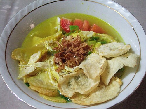 🥘 Halal Food in Ubud #4: Soto Ayam - A Comforting Bowl