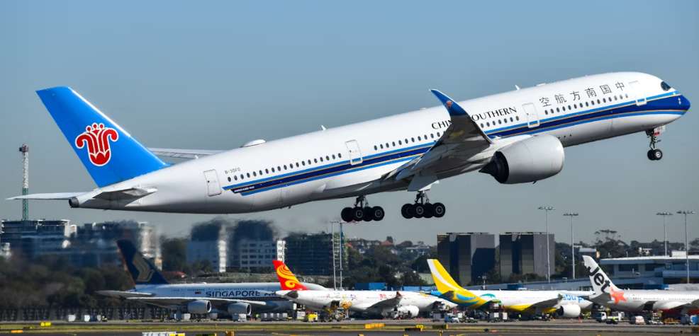 Airline-Specific Power Bank Policies