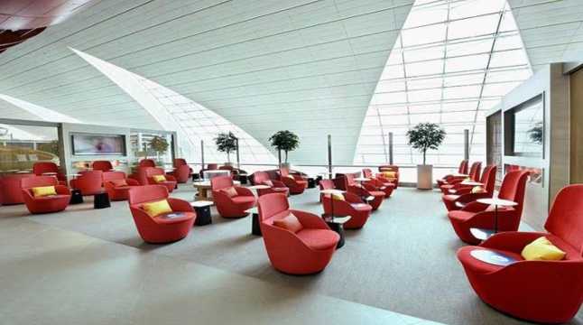 Dubai Airport Lounge: Marhaba Lounge
