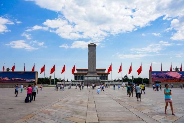 人民英雄記念碑