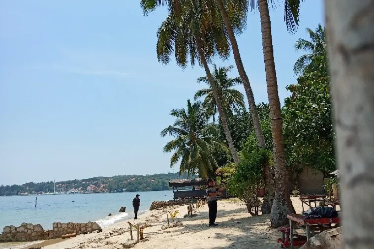 Nongsa Beach