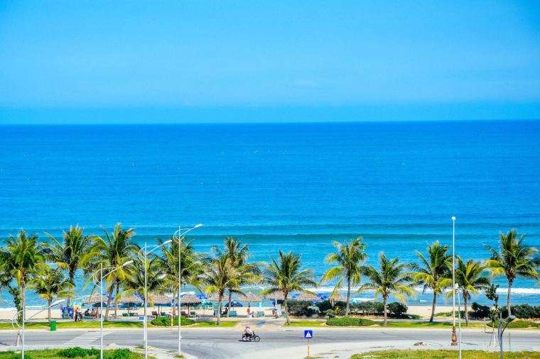 1.ビーチでリラックス旅