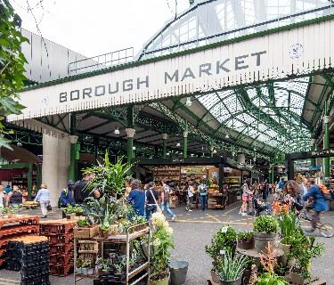 Visiting Borough Market by Train: What You Need to Know
