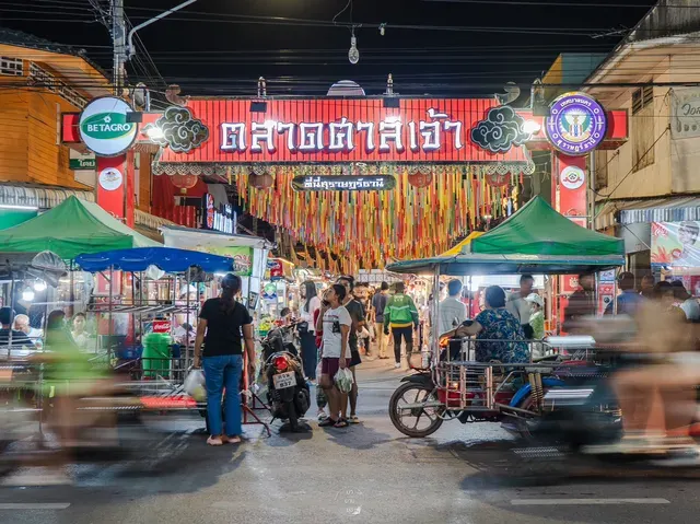 ตลาดศาลเจ้า