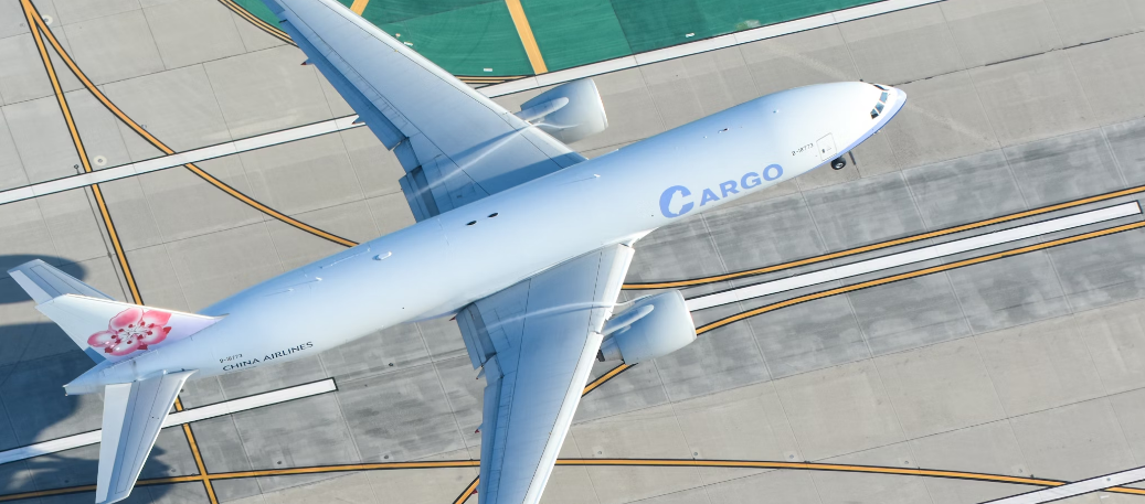 Flying from Los Angeles to Seattle: Los Angeles International Airport (LAX)