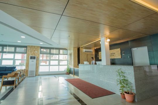 アディ ホテル チェナン