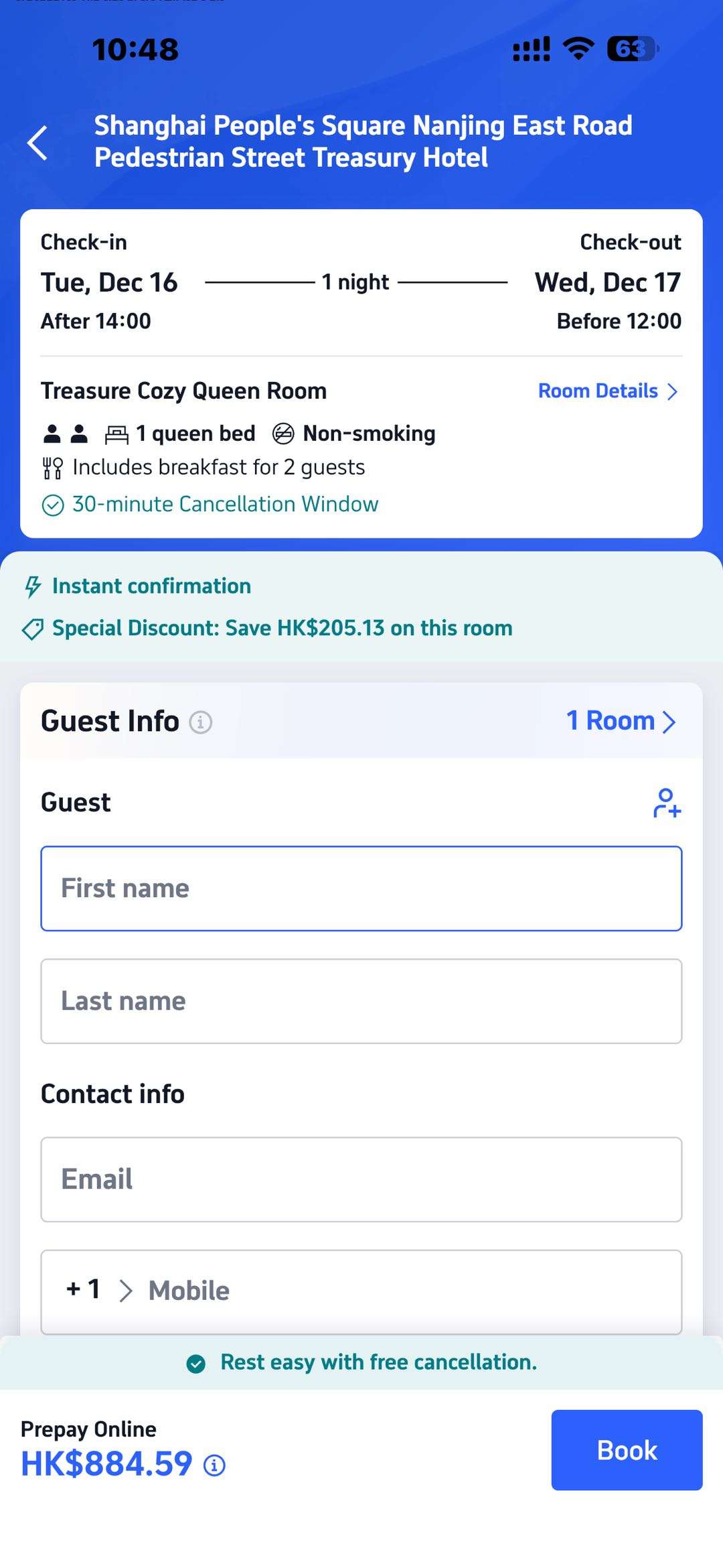 Checkout/payment screen showing: total price, cancellation policy link, and payment method selection.