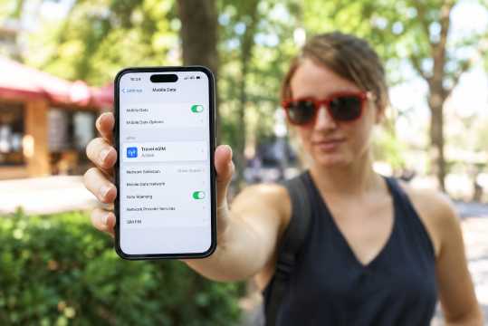 3 Keuntungan Menggunakan eSIM Guangzhou