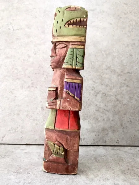 マヤ文明木彫り人形