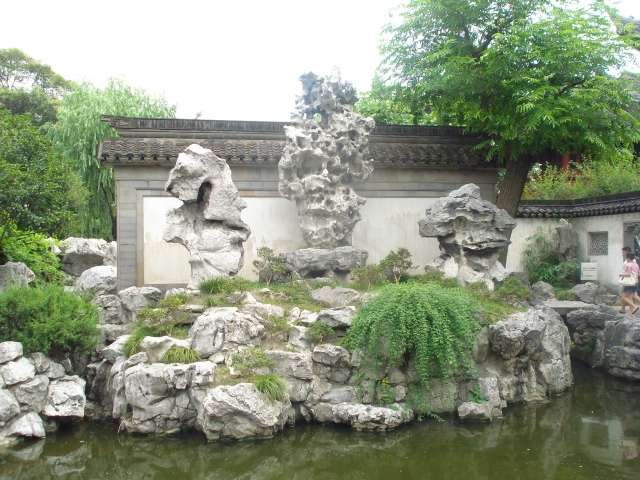 約400年の歴史を誇る美しい庭園