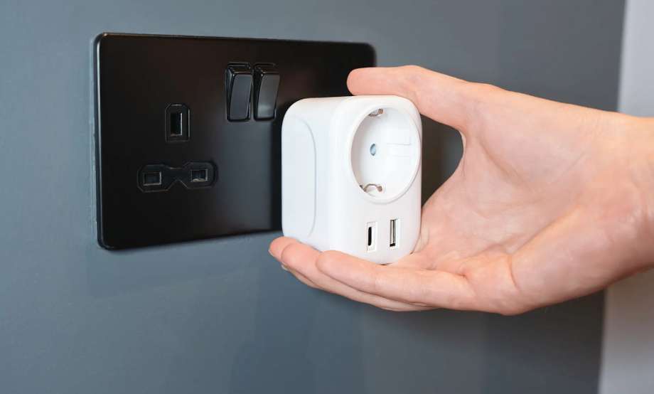 หัวแปลงปลั๊กไฟ