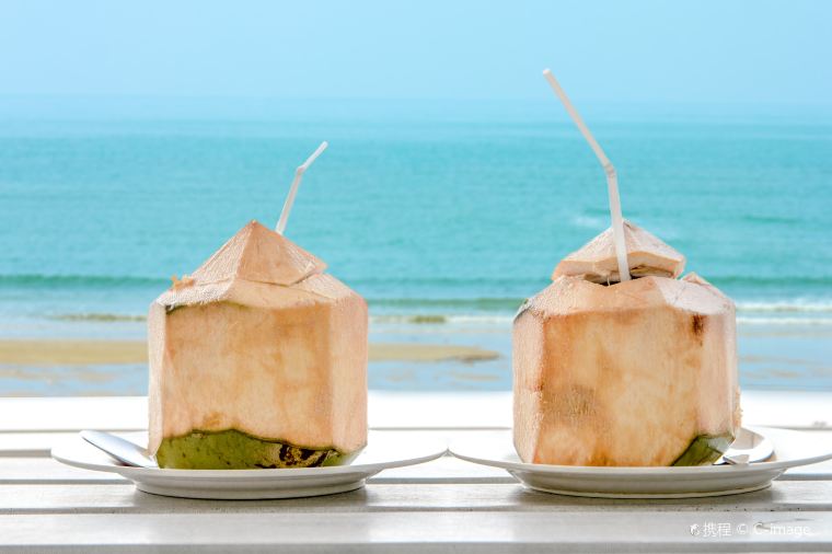 アフター・ビーチ・バー（After Beach Bar）