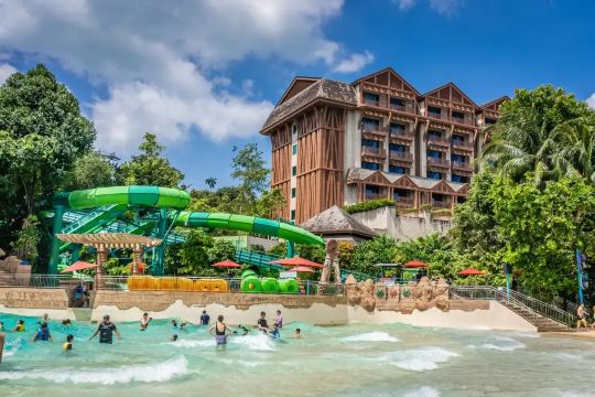 Аквапарк Adventure Cove, какие есть горки