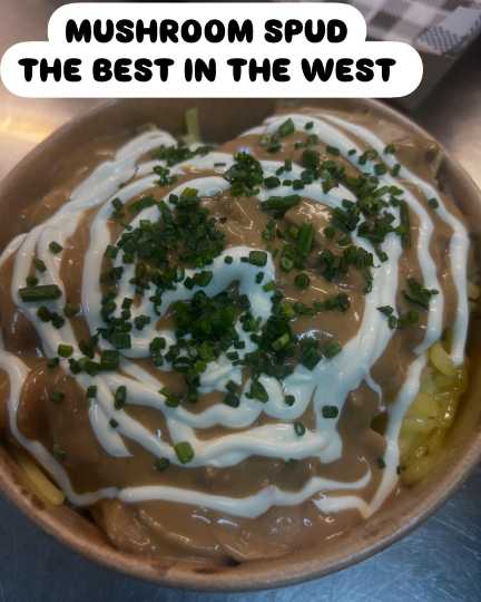 What to Eat & Drink at the Winter Night Market 2026