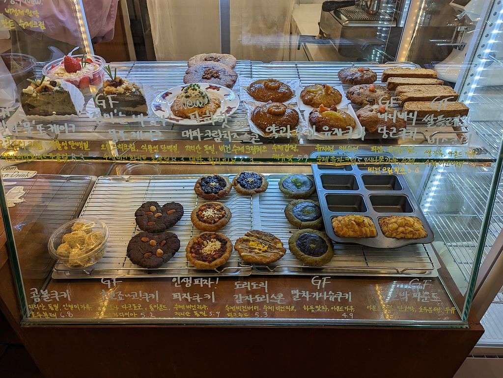 26 Seojeon-ro 37beon-gil, Busanjin District, Busan