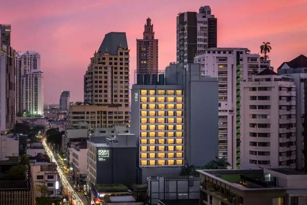 フォーポイント バイ シェラトン バンコク スクンビット22