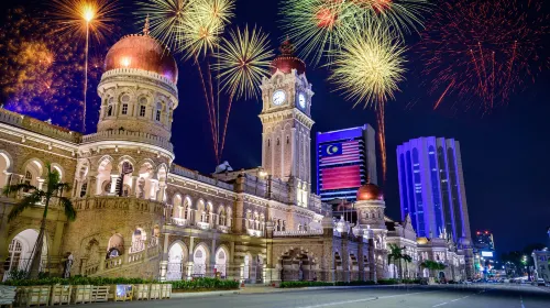 สถานที่ท่องเที่ยวยอดนิยมสำหรับผู้มาเยือนคนแรกในกัวลาลัมเปอร์