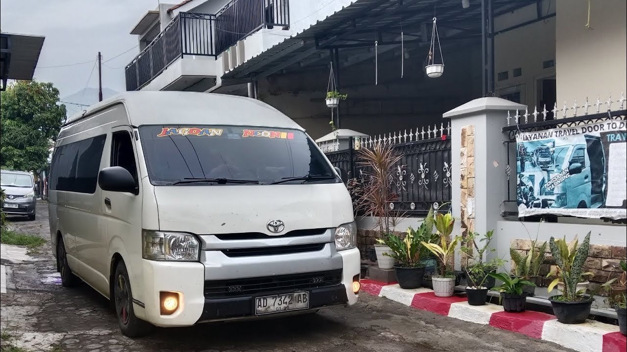 Travel Shuttle Jakarta – Surabaya