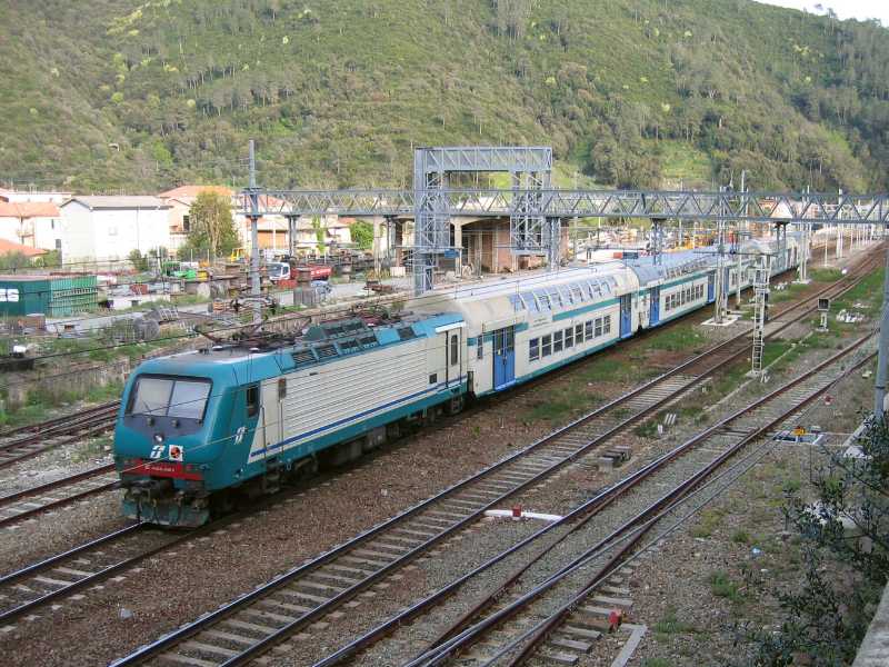 Trenitalia: Regional trains