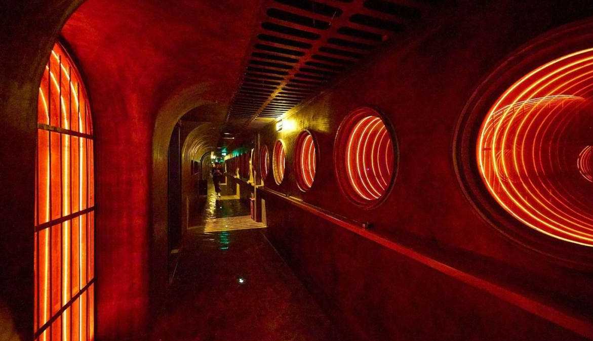 INS LAND Shanghai Hush