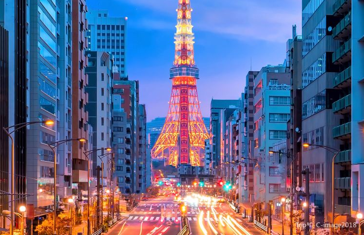 Best Solo Travel Destinations #2: Tokyo, Japan