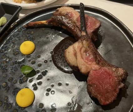 บุฟเฟ่ต์ Copper Beyond | สเต็กย่าง/ซี่โครงแกะย่าง