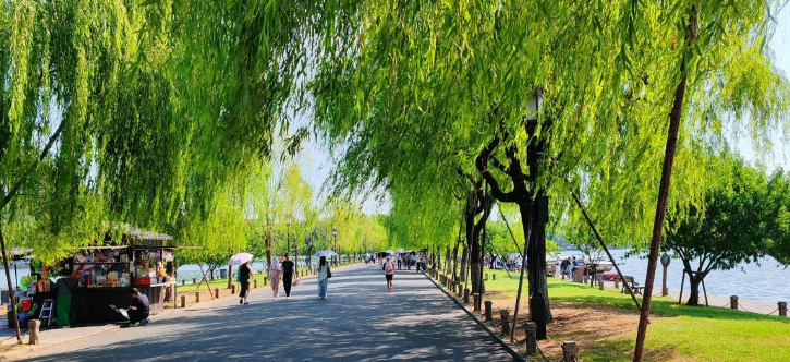 Things to Do at West Lake