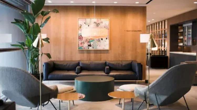 Trip.com VIP Lounge