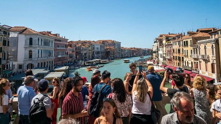 Tourist in Venice