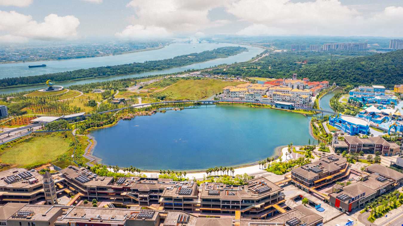 พื้นที่ท่องเที่ยวต้าหวงซาน