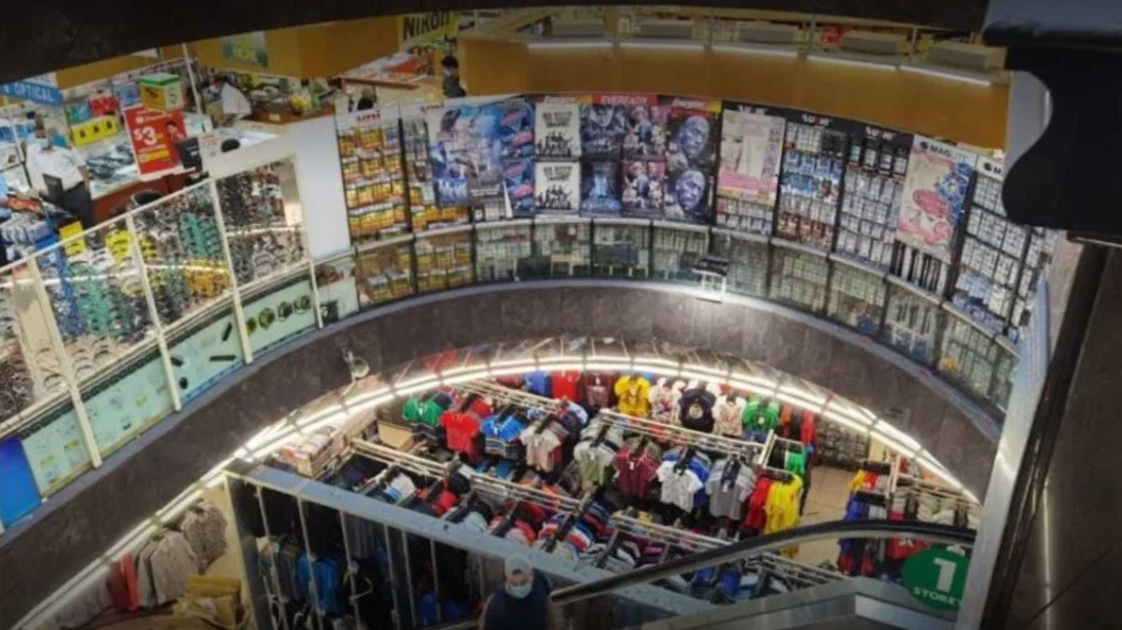 Shopping at Mustafa Centre