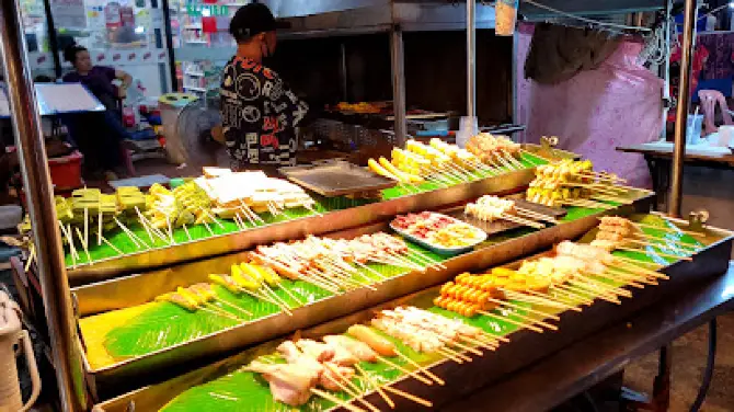 ตลาดน้ำพุ