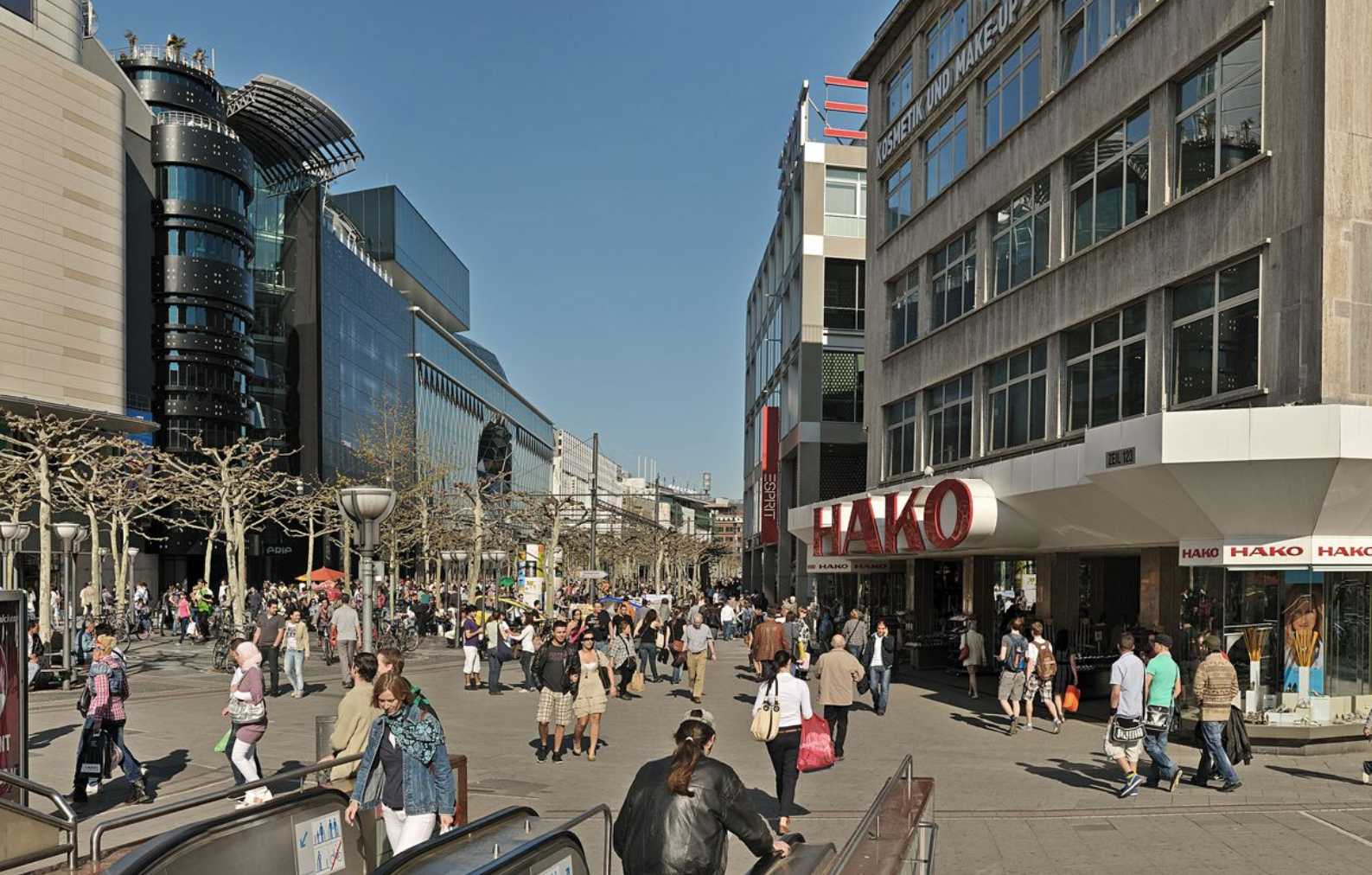 Shopping in Germany 4