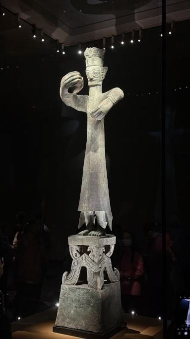 三星堆青銅大立人