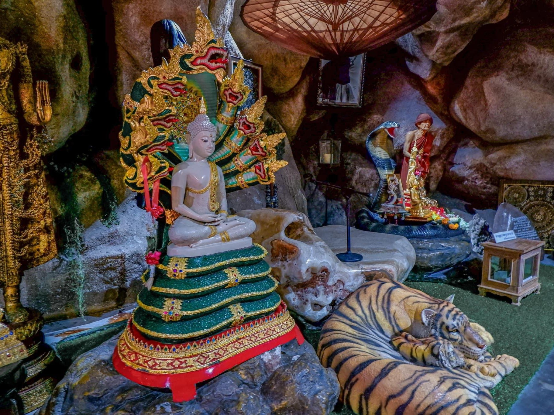 วัดหลวงพี่แซม