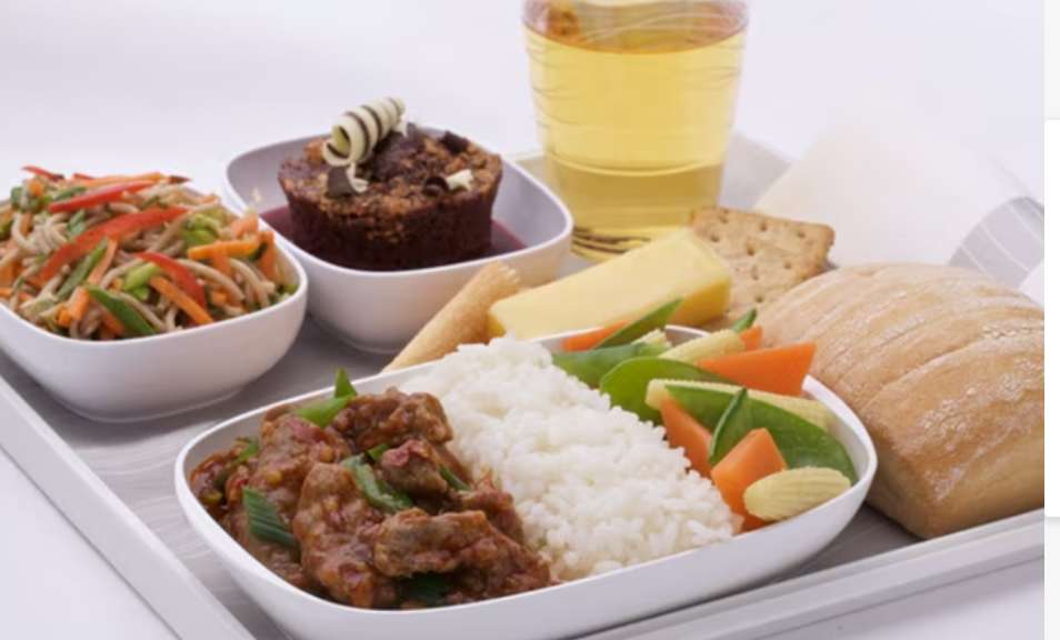 エミレーツ航空の機内食が人気の理由