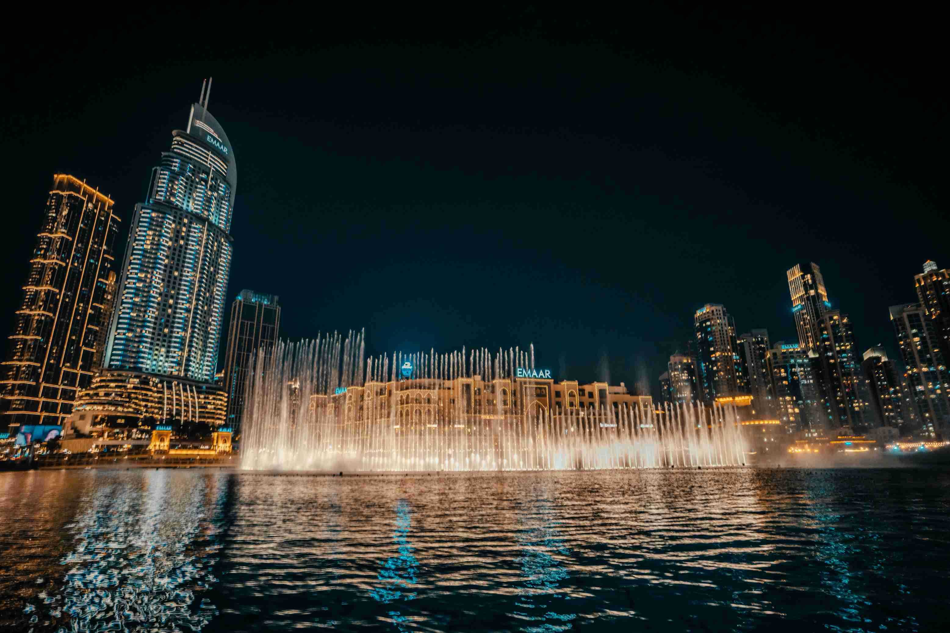 نافورة دبي