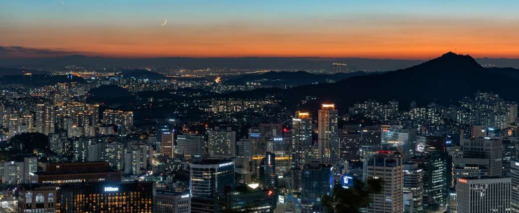 Getting to and Around Seoul