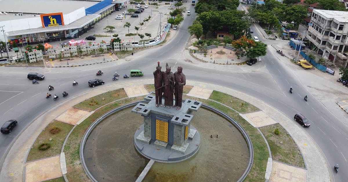tugu tirosa