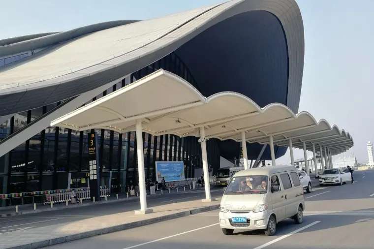 Mietwagen am Flughafen Guilin