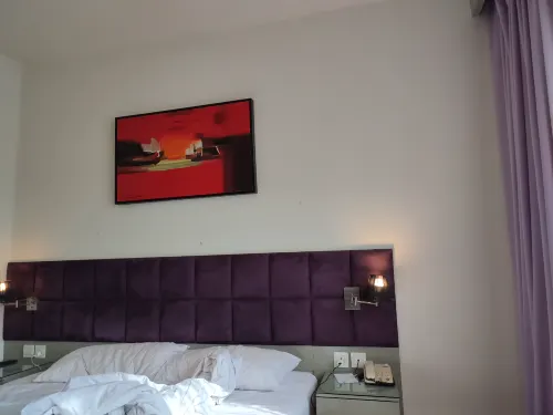 Royal Palm Hotel & Conference Center Cengkareng Kamar Photos