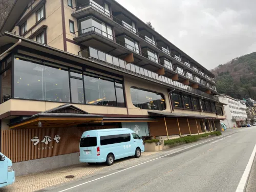 Ubuya Extérieur Photos