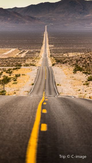 8D7N • Phoenix + Saguaro National Park + White Sands National Park + Carlsbad Caverns National Park + Meteor Crater Natural Landmark + Death Valley National Park