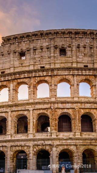 5D4N • Exclusive Private Tour in Rome, Italy: Colosseum + Roman Forum + Palatine Hill + Roman Time Machine: a five-day journey through three thousand years