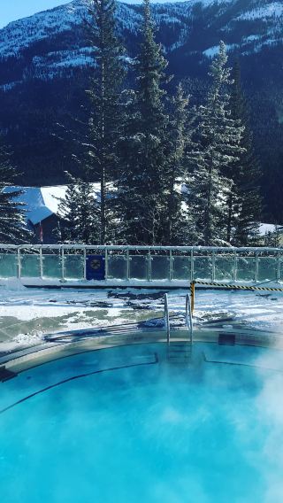 4D3N • Calgary + Yoho National Park + Banff National Park + Columbia Icefield