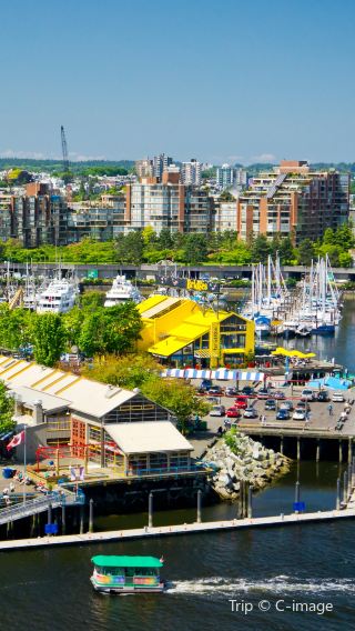 10D9N • Canada East-West Connection Tour: Vancouver + Banff & Yoho & Jasper National Park + Toronto