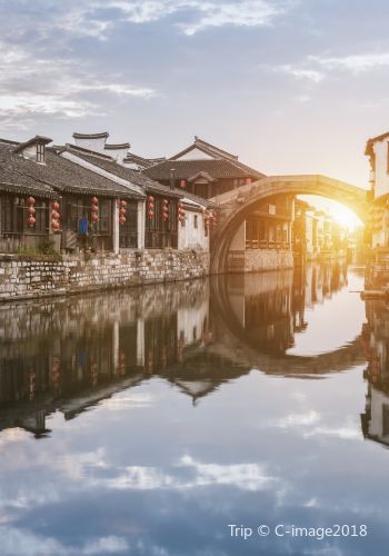 8D7N • Journey through Poetic Jiangnan: Explore dynamic Shanghai, tranquil Wuxi, classical Suzhou, Nanxun Ancient Town, and picturesque Hangzhou