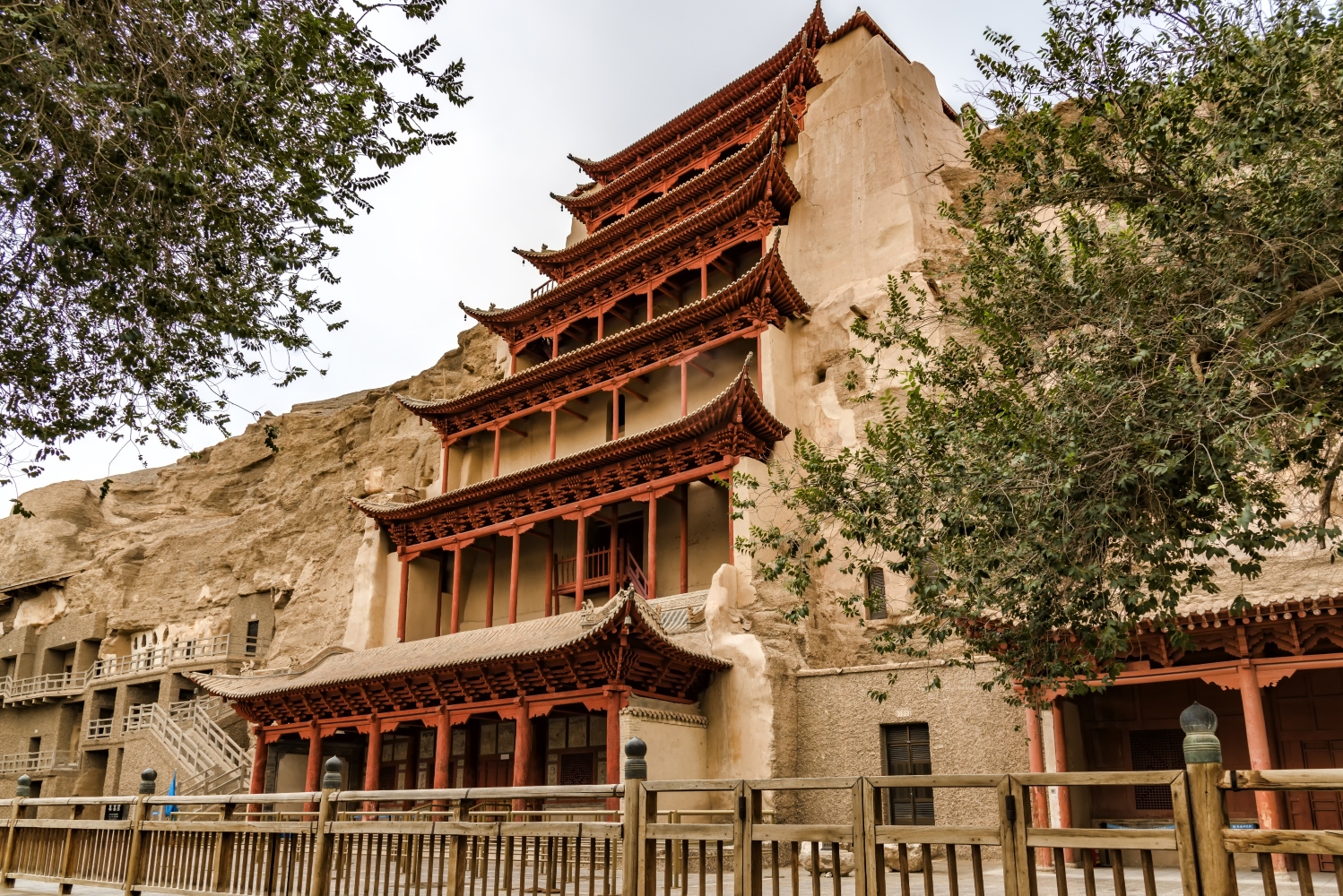 甘粛省+新疆ウイグル自治区を10泊11日で効率的に巡る旅行プラン2025：甘粛省+新疆ウイグル自治区の必見観光スポットをチェック（11月更新）