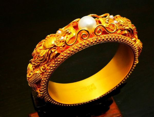 Gold Jewelry from Shuibei