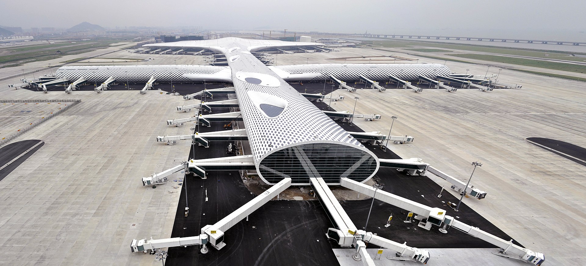 Shenzhen Bao'an International Airport, Shenzhen
